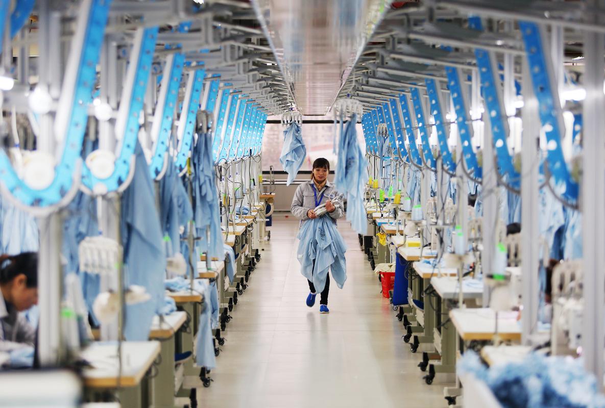 于都县纺织业的发展历程由来已久,源远流长,近几年由传统加工向数字化